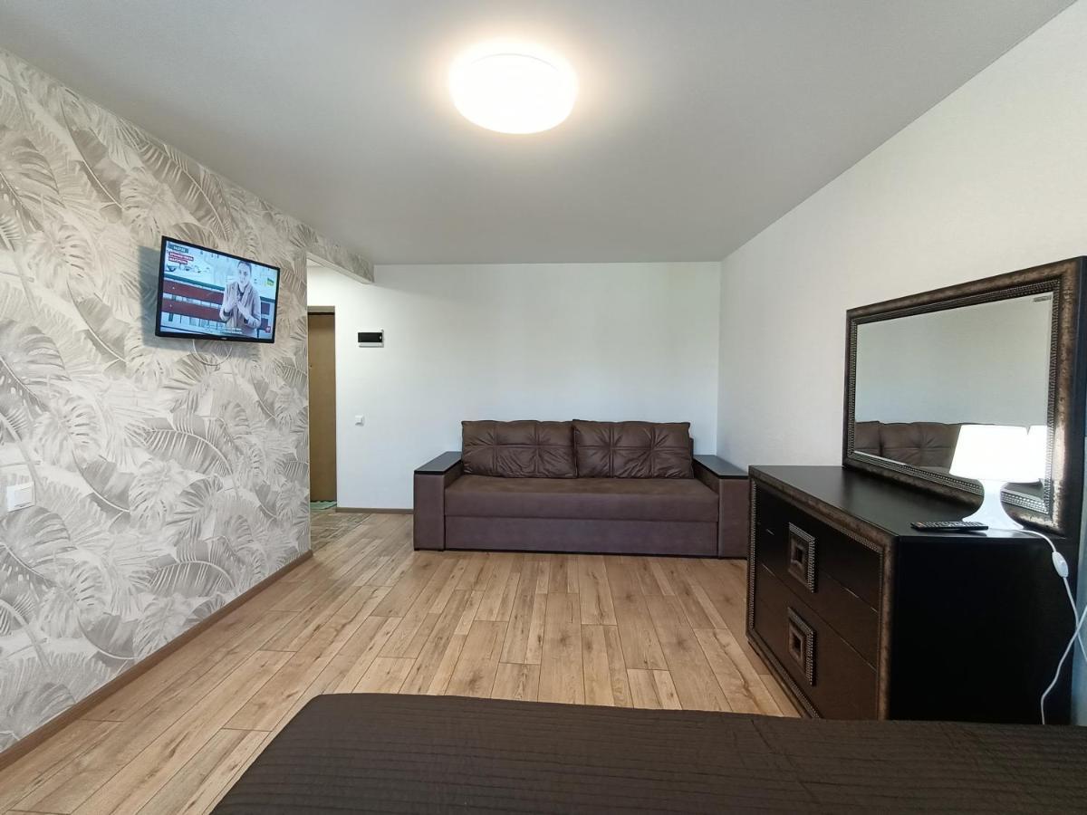 Shevchenko Dvor Apartment Kropyvnytskyi Ngoại thất bức ảnh